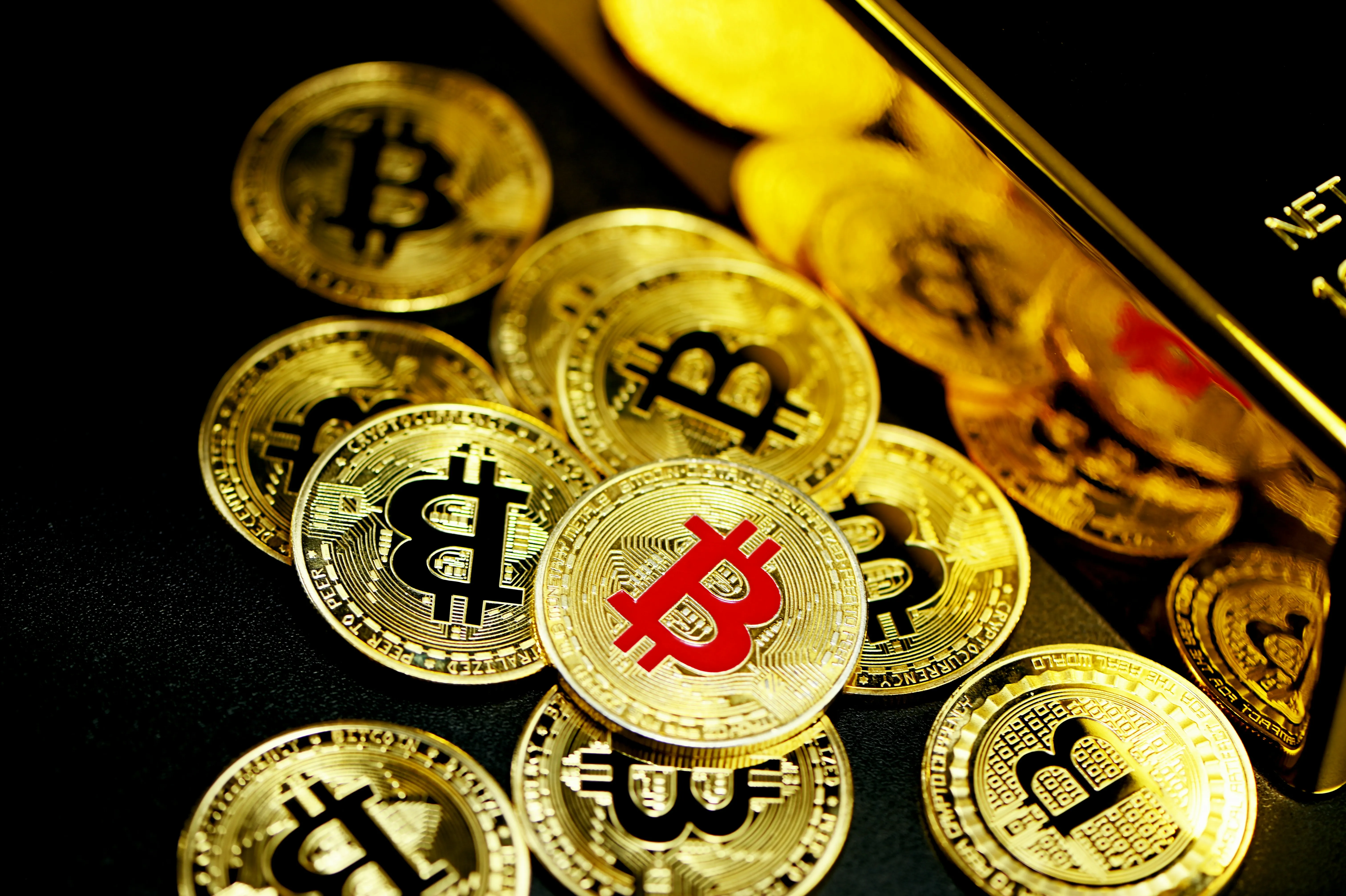 Hình ảnh chính về mẹo chơi Nổ Hũ và bình luận viên đá gà trực tiếp Thomo